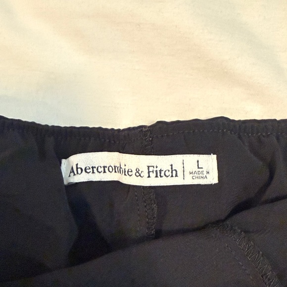 Abercrombie & Fitch Black Mini Skort with Side Slit - Picture 2 of 6